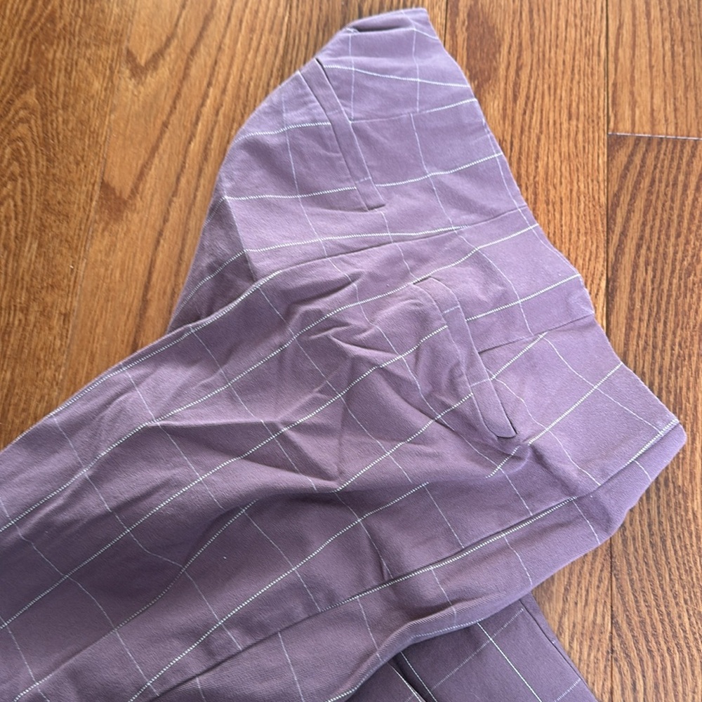 Dress pants - Picture 3 of 3